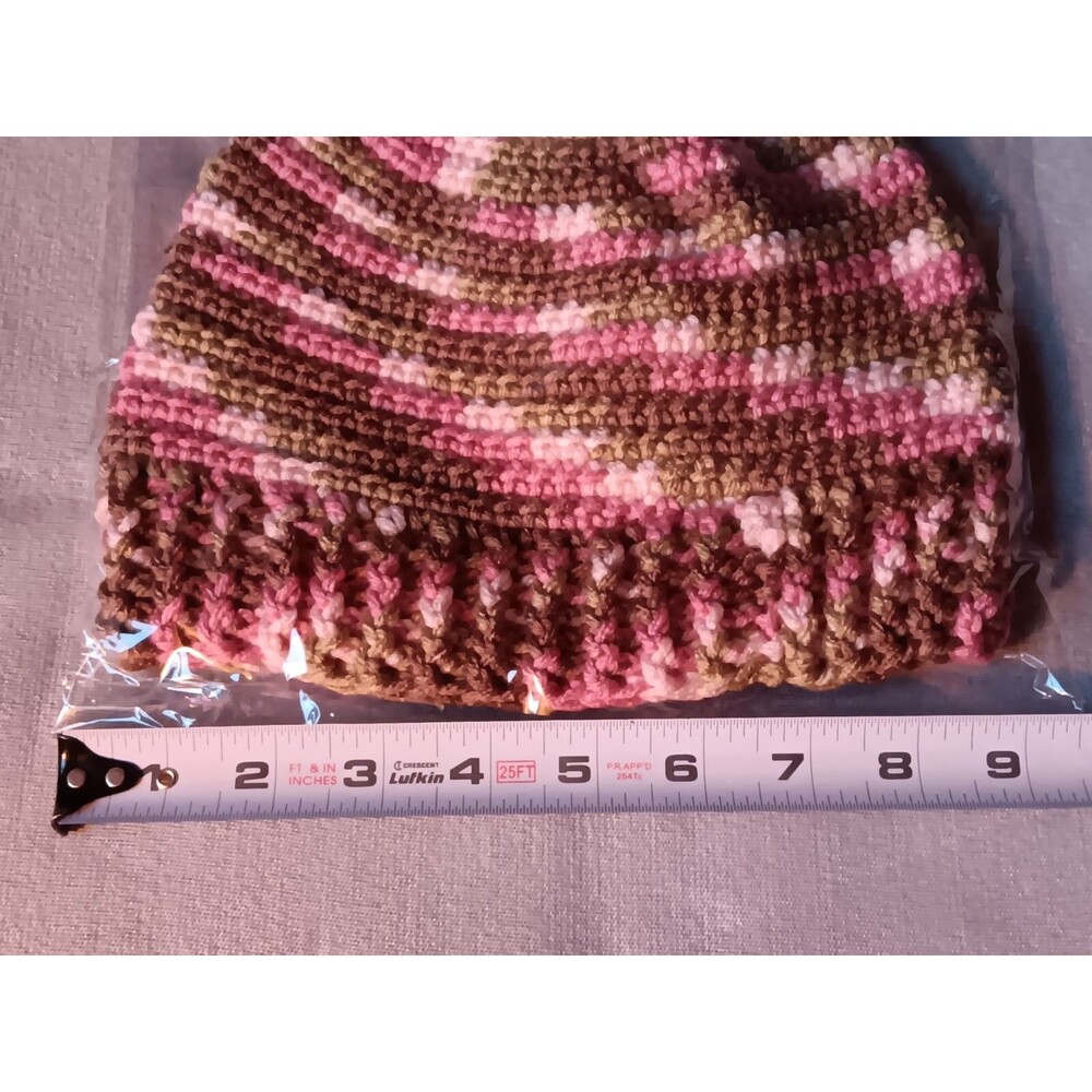 Hat New Leia Allen Hand Made crocheted warm winter Beanie Skull Cap womans - Picture 3 of 4